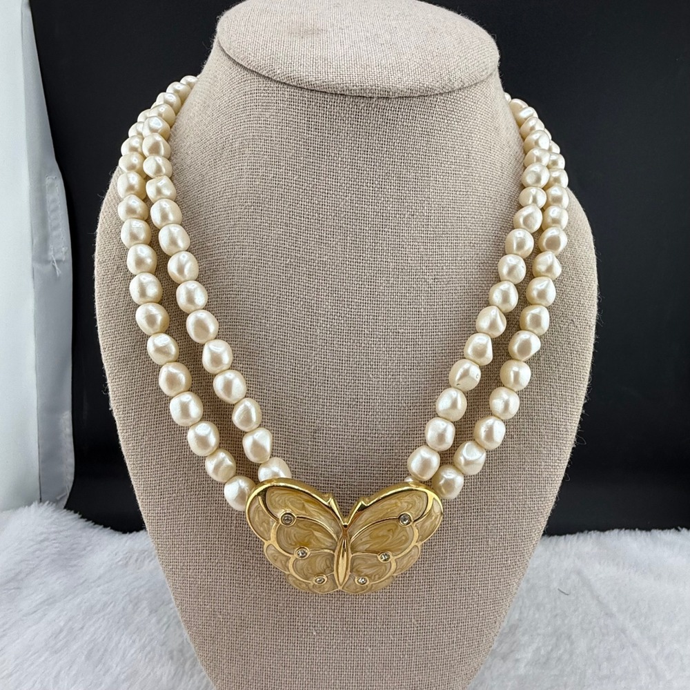 Vintage KJL for Avon Necklace Papillon Cream Faux Pearl Butterfly 19"